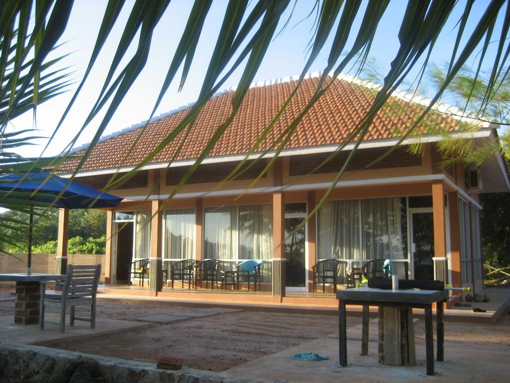 Hôtel Escape Karimunjawa à Semarang Extérieur photo